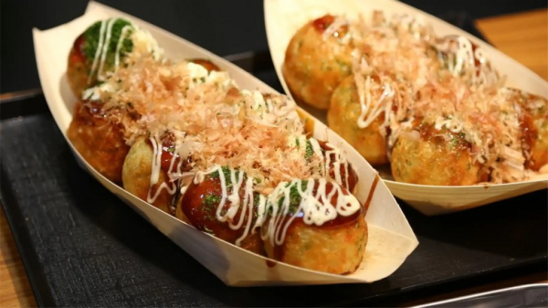 Takoyaki Osaka Có Thật Sự Ngon Như Đồn Không? Sự Thật, Ăn Ở Đâu Tốt Nhất Và Cách Gọi Đúng Vị