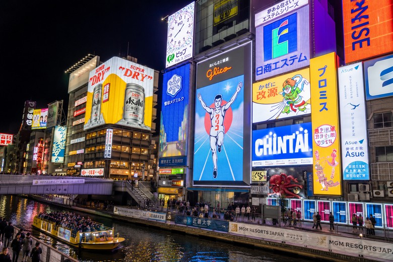 Góc phố Dotonbori Osaka về đêm — điểm khởi đầu lý tưởng cho đoàn khách Hà Nội lần đầu đến Nhật