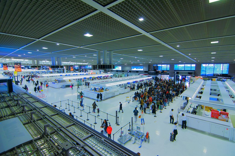 Sảnh khởi hành quốc tế sân bay Narita Tokyo